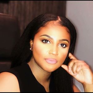 Meet your Posher, Erica